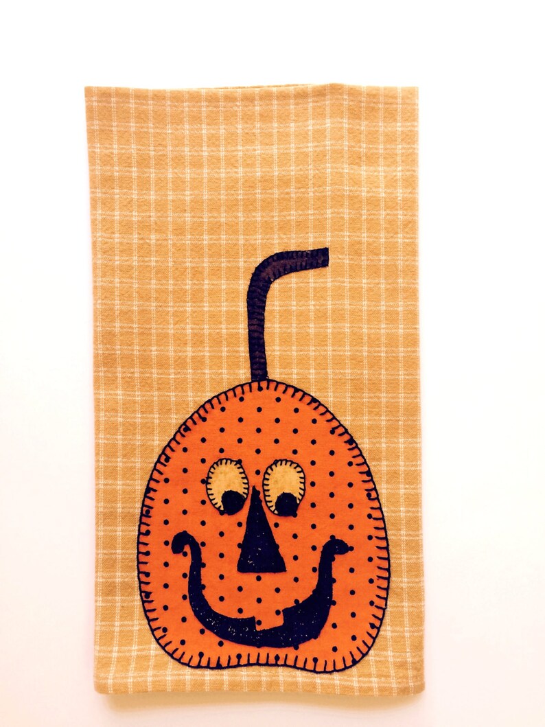 Fall kitchen towel, pumpkin kitchen towel, thanksgiving kitchen towel, halloween kitchen towel, fall appliqué tea towel, fall kitchen decor image 3