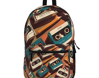 Mochila retro con diseño de casete: Mochila escolar con aires nostálgicos de los 80.