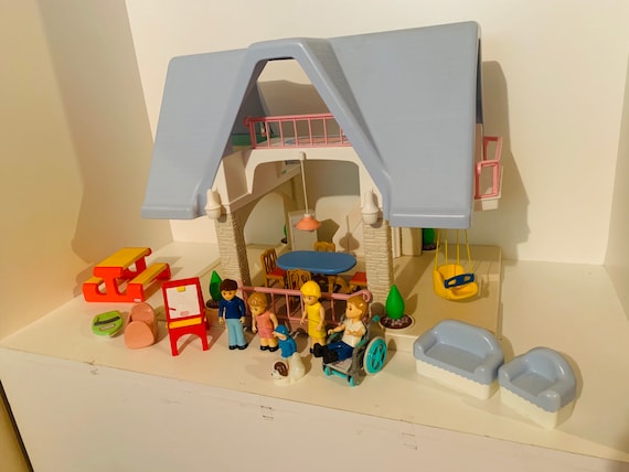 little tikes dollhouse 1990