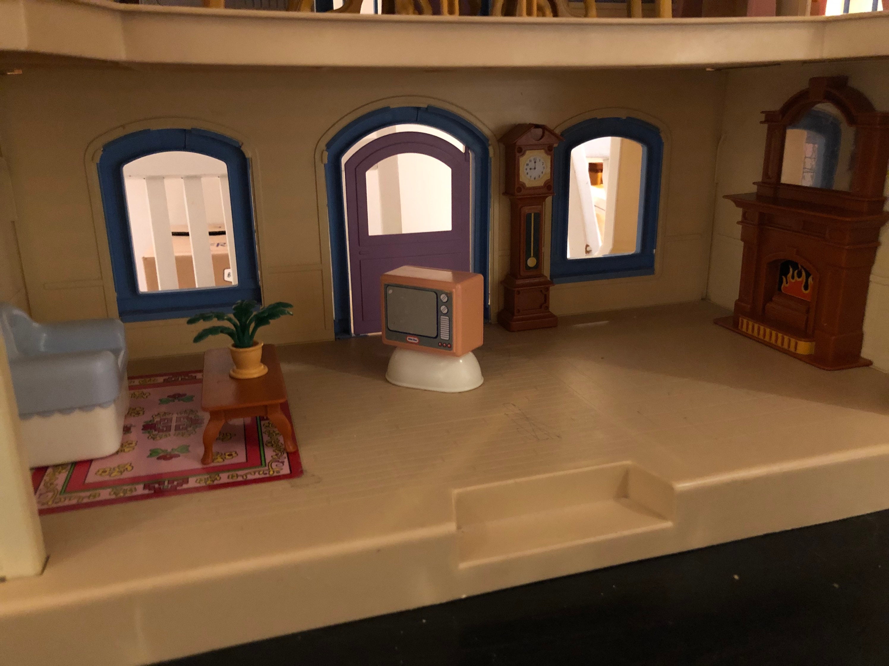 Little Tikes My Size Dollhouse Mansion Pink Blue Vtg Doll House 90s  39”X36”X24”