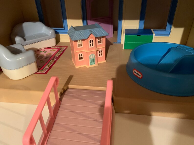 little tikes grand mansion dollhouse
