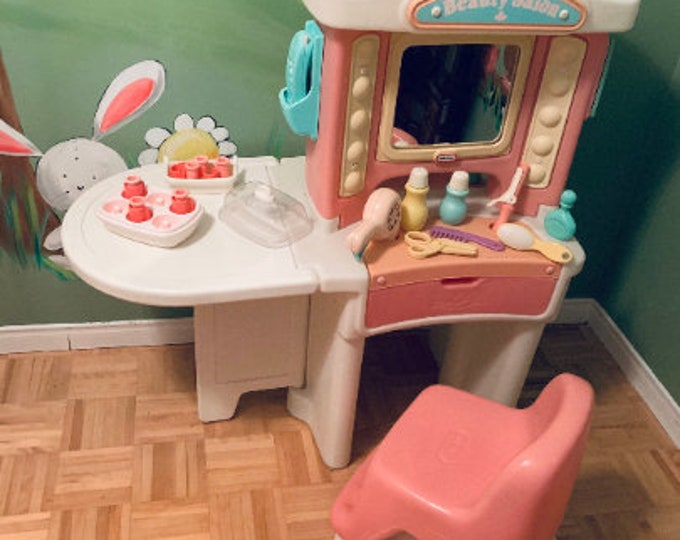 Vintage Little Tikes Beauty Salon Vanity, Chair & Accessories USA