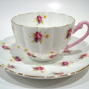SHELLEY Rose Tea Cup And Saucer,  White teacup with Pink Roses and purple flowers, Ludlow shape tea cup.