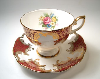 Vintage Royal Standard Red and gold Tea Cup and Saucer, Gold Filigree tea cup and saucer set