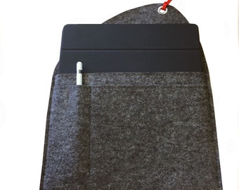 Grey wool felt softcover tailor-made for Your tablet-keyboard-pencil