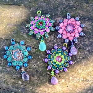 Beaave-tutorial "Stained Glass"-hanger door Agnieszka Watts PDF-patroon direct downloaden