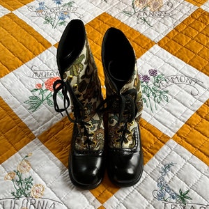 60s - MOXEES BY BELGRADE - Lace-Up Tapestry Boots, 7-7 1/2