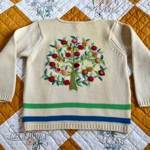 70s - PHIL ROSE - Cream Knit Wool + Embroidery Sweater, Small-Medium