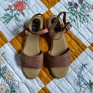 70s MADE IN ITALY Dusty Rose Leather Sandals, 8