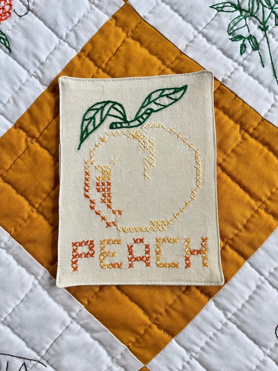 30s/40s Upcycled Embroidered Tea Towel Patch
