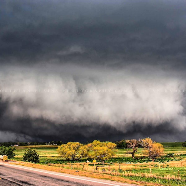 Tornado Photography Print: Oklahoma Storm Extreme Weather Thunderstorm Cloud Landscape Canvas Metal Framed Picture Photo Wall Art Decor