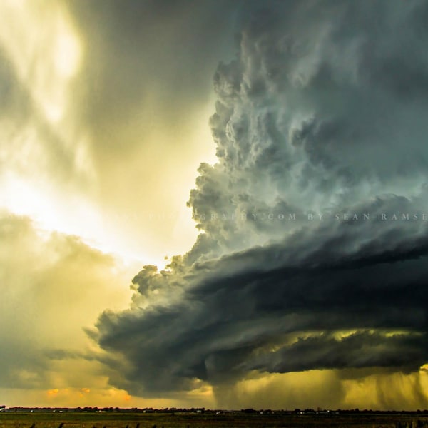 Impression photo orage : orage supercellulaire Oklahoma, conditions météorologiques extrêmes, nuages, ciel orageux, toile encadrée en métal, photo art déco murale