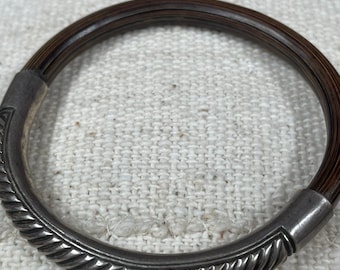 Antik kinesisk armring i bambu och sterlingsilver