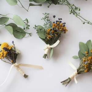 Eucalyptus  boutonniere dried flower lapel pin Woodland eucalyptus boutonniere corsage greenery buttonhole boho wedding boutonniere