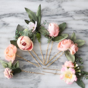 blush bridal flower hair pin Eucalyptus pastel flower hair pin pink floral hair clip spring wedding accessory dry floral bridal hair pin