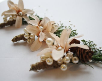 Rustic Boutonniere Winter boutonniere Woodland wedding boutonniere Groomsmen buttonhole flower pinecone boutonniere winter wedding ADAM