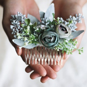 Eucalyptus hair comb greenery baby breath hair vine boho blue flower hair comb bridal hair piece woodland flower hair comb floral hair pin