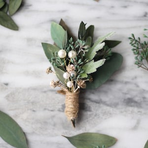 Eucalyptus Boutonniere green dried flower lapel pin pearl gold flower wedding buttonhole boho boutonniere groomsman flower boutonniere