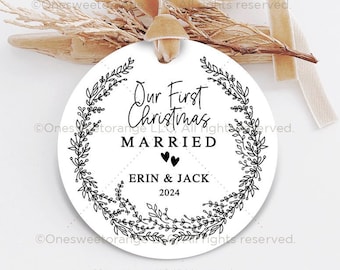 First Christmas Married Ornament Newlywed Gift Mr and Mrs Christmas Ornament Personalized Mr Mrs Wedding Ornament Wedding Gift Keepsake 287.