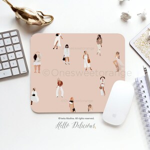 Mouse Pad Fashion Girl Mouse Pad Line Art Mouse Pad Office Mouse Pad Personalized Mouse Pad Desk Accessories Mouse Pad Round Mouse Pad T201