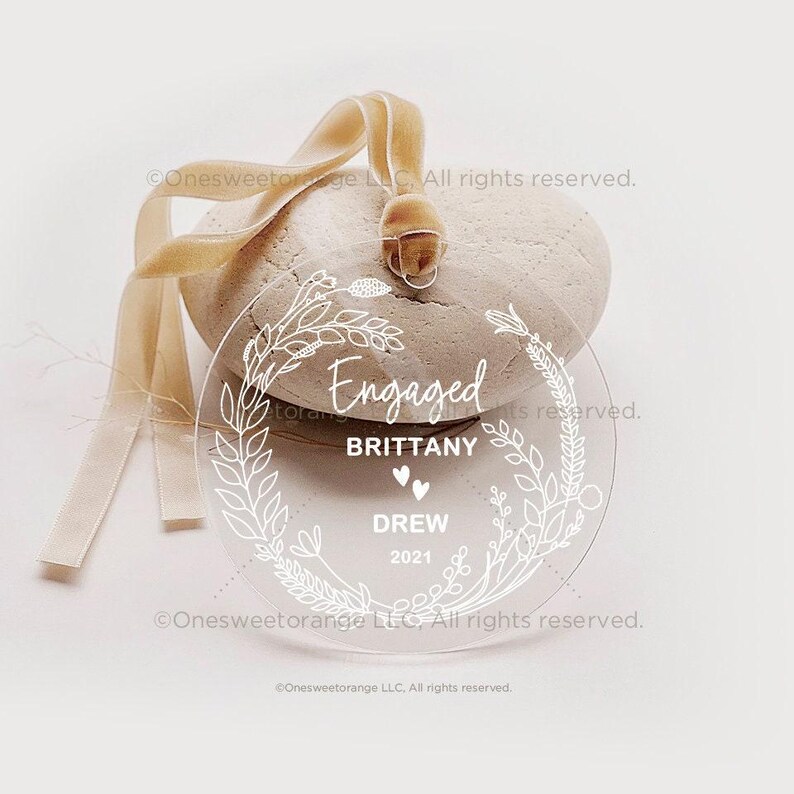 Acrylic Engaged Ornament - Thumbnail 3