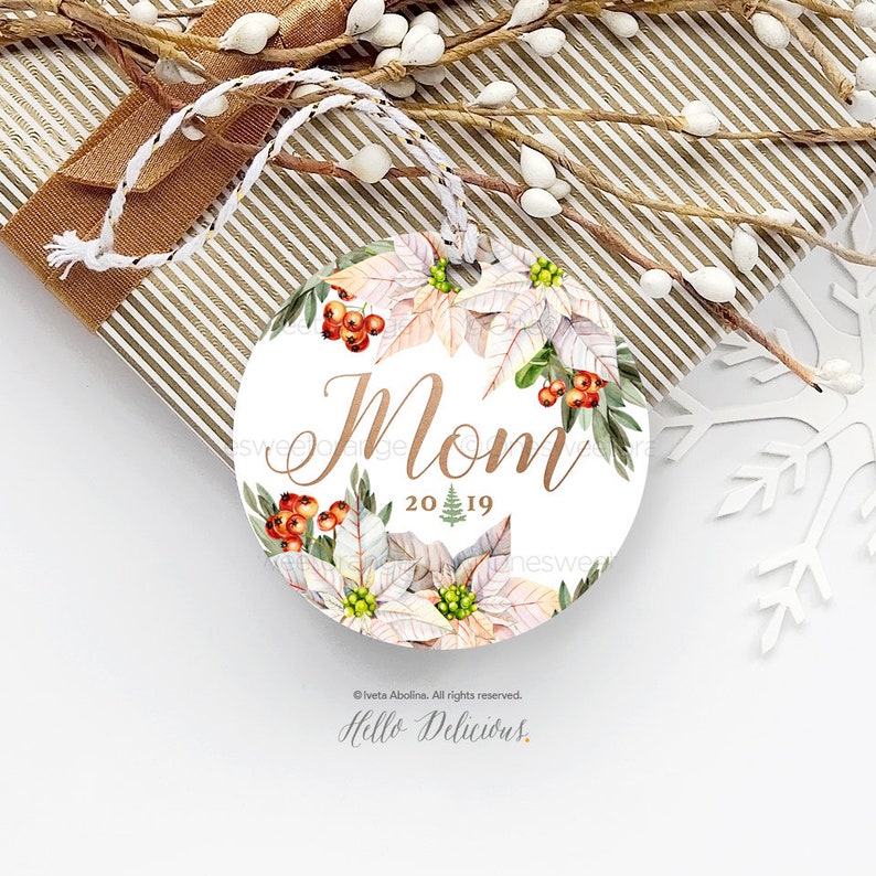 Mom Ornament New Mom Gift Baby Shower Gift Personalized Christmas Ornament Christmas Gift for Mama Christmas New Mama Gift Ornament 125.