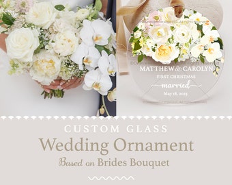 Adorno de cristal personalizado con ilustración dibujada a mano para recién casados, regalo para recién casados, adorno navideño para el Sr. y la Sra., recuerdo de boda personalizado n.° 368