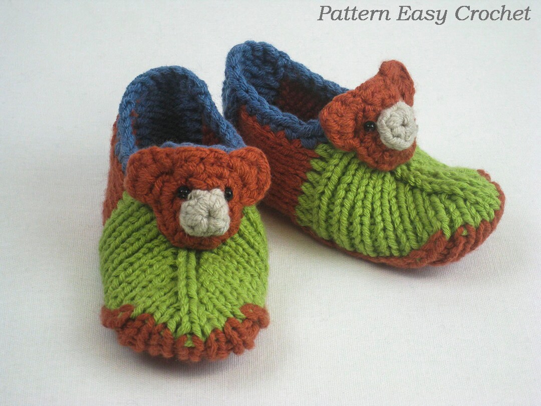Knitting Pattern Baby Slippers With Bear Seamless That is - Etsy