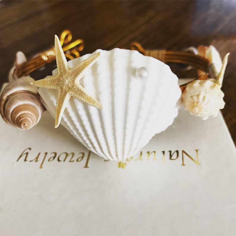 Mermaid Sea shell and starfish armband