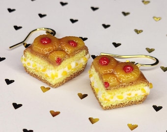 Pineapple upside down cakes || realistic fruit cake whip vanilla food jewelry