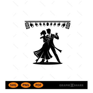 Könnte beinhalten: Schwarz-weiße Silhouette eines tanzenden Paares unter Bühnenbeleuchtung. Die Frau trägt ein fließendes Kleid, der Mann einen Anzug. Das Bild enthält die Texte "SVG", "PNG" und "PDF".