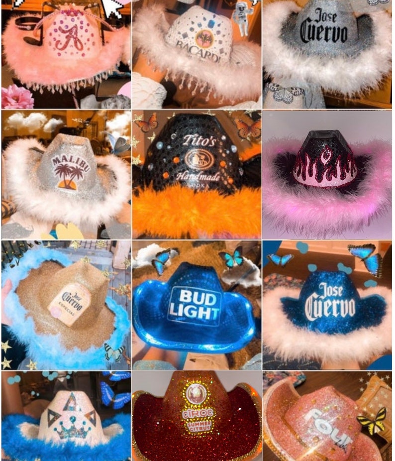 Peut inclure: Une collection de neuf chapeaux de cow-boy d&eacute;cor&eacute;s de diff&eacute;rentes marques et logos, notamment Bacardi, Jose Cuervo, Malibu, Tito's, Bud Light, Ciroc et Four Loko. Les chapeaux sont orn&eacute;s de paillettes, de plumes et d'autres embellissements.