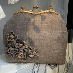 Bolso de mano color capuchino con flores de primavera, bolso de fiesta, salida nocturna, bolso de noche, hecho a mano, bolso de cáñamo, bolso de noche, bolso de boda imagen 3