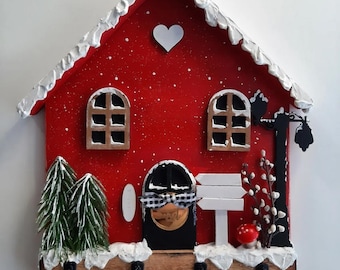 Christmas Cottage Key Holder: Festive Wall Decor, New Home Gift