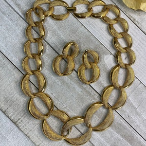 Napier Chunky Gold Tone Necklace Pierced Earrings Set