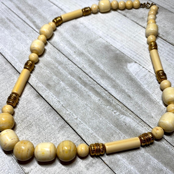 Vintage Cadoro Necklace Resin Bead Bold Statement… - image 4
