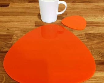 Pebble Shaped Placemat and Coaster Set Blue