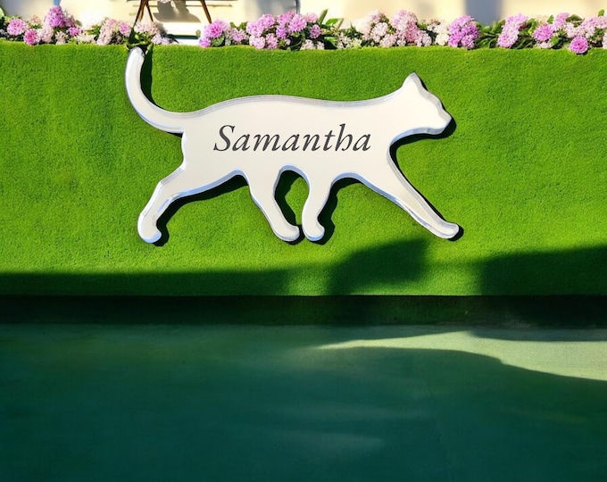 Custom Cat Shape Mirror: Personalized Garden & Indoor Decor