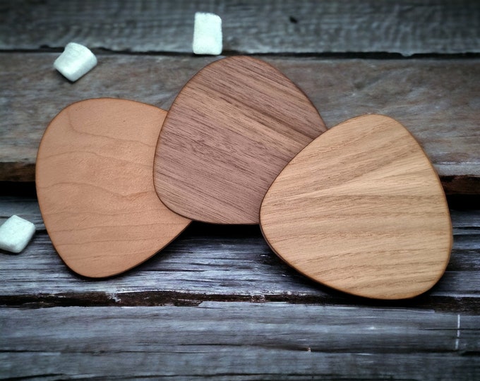 Pebble Wooden Finish Coasters, Sets of 4, 6 or 8 (12cm 4.5"), Customised Engraving, Wood Colour Options.