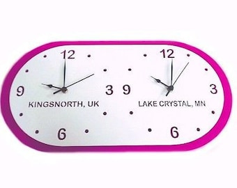Reloj de zona horaria a medida - Países / Lugares, 30cm x 15cm Cuelga en la pared o la mesa Varias opciones de color