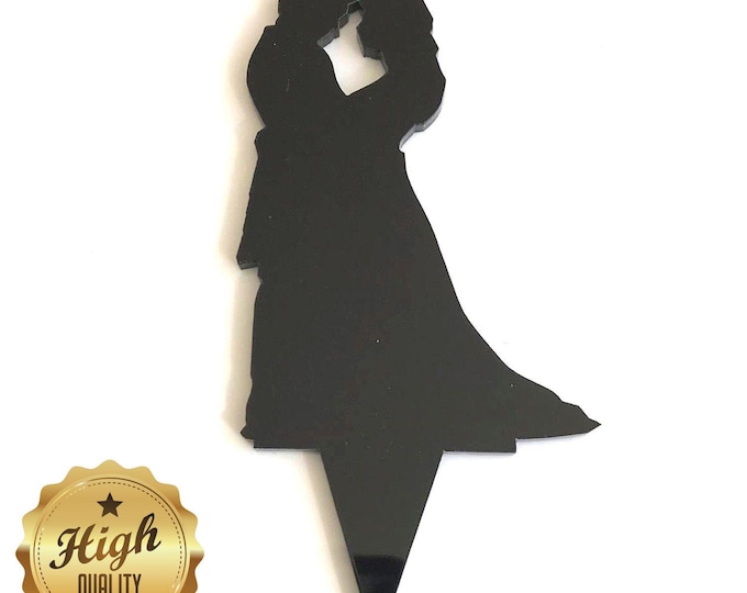 Bride and Groom Cake Toppers: Acrylic Wedding Cupcake Decorations