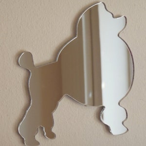 Miroirs en forme de caniche, formes sur mesure image 2