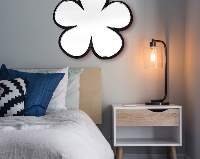 Daisy Shaped Mirrors with a Colour Frame of your choice & Hooks, Bespoke Shapes Made