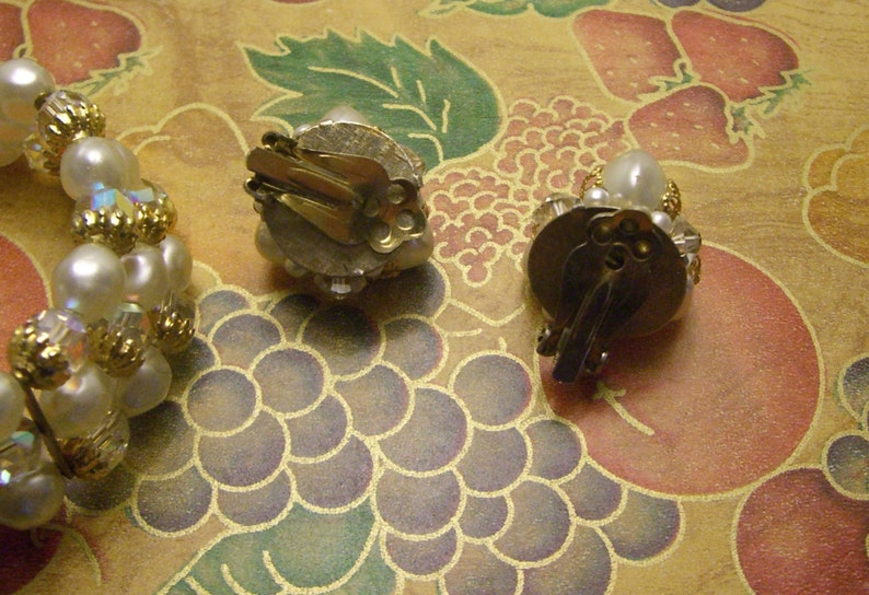Vintage Faux Pearl / Crystal Expansion Bracelet & Clip Earrings Set image 2