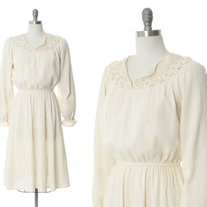 Vintage 1970s Dress | 70s Cream Cotton Gauze & Crochet Long Sleeve Fit and Flare Boho Day Dress (small/medium/large)
