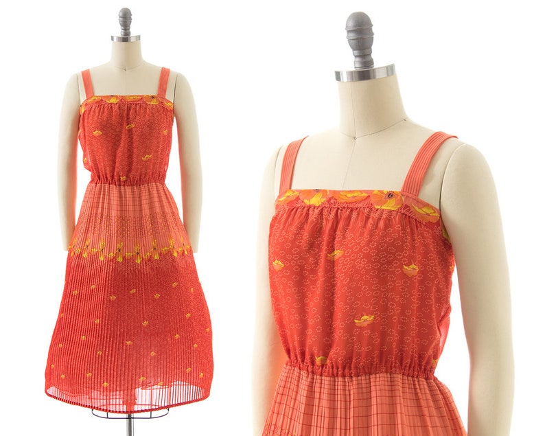 75 DRESS SALE /// Vintage 1980s Sundress 80s Poppy Floral Printed Orange Pleated Skirt Fit and Flare Day Dress xs/small image 1