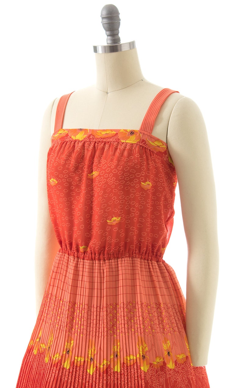 75 DRESS SALE /// Vintage 1980s Sundress 80s Poppy Floral Printed Orange Pleated Skirt Fit and Flare Day Dress xs/small image 5