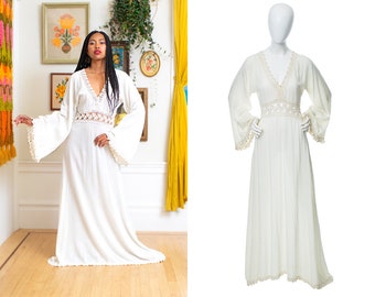 Vintage 1970s Dress | 70s Cream Off-White Cotton Gauze Crochet Wide Bell Sleeve Full Length Maxi Boho Bridal Wedding Gown (x-small/small)