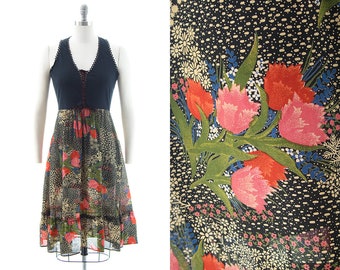 Vintage 1970s Sundress | 70s Lace Up Floral Print Rayon Full Skirt Fit and Flare Day Dress (medium)