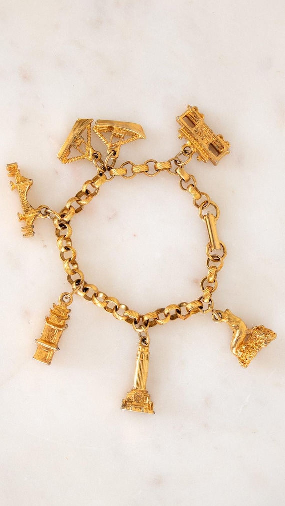 Vintage 1960s Charm Bracelet | 60s San Francisco Novelty Gold Tone 